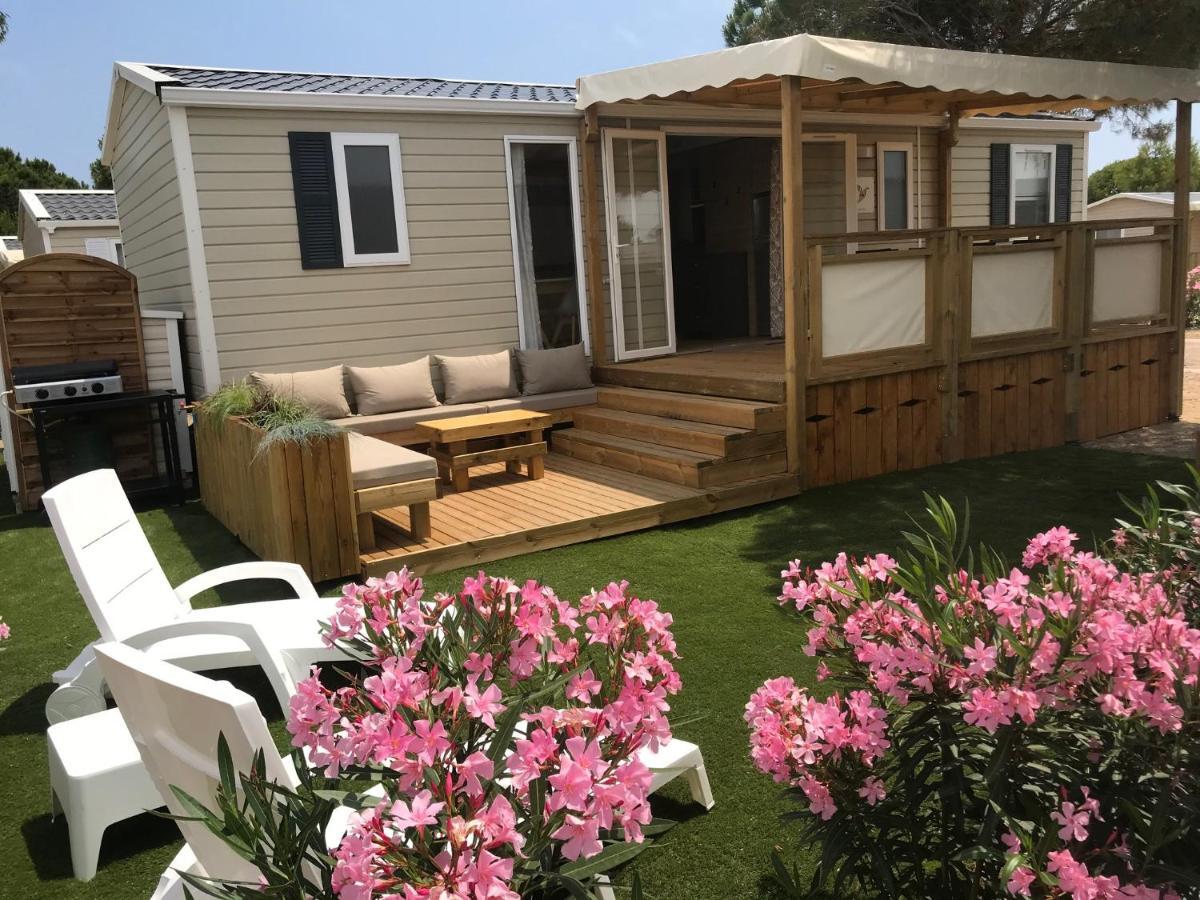 Mobil Home Camping Le Mar Estang Bord De Plage Кане Экстерьер фото
