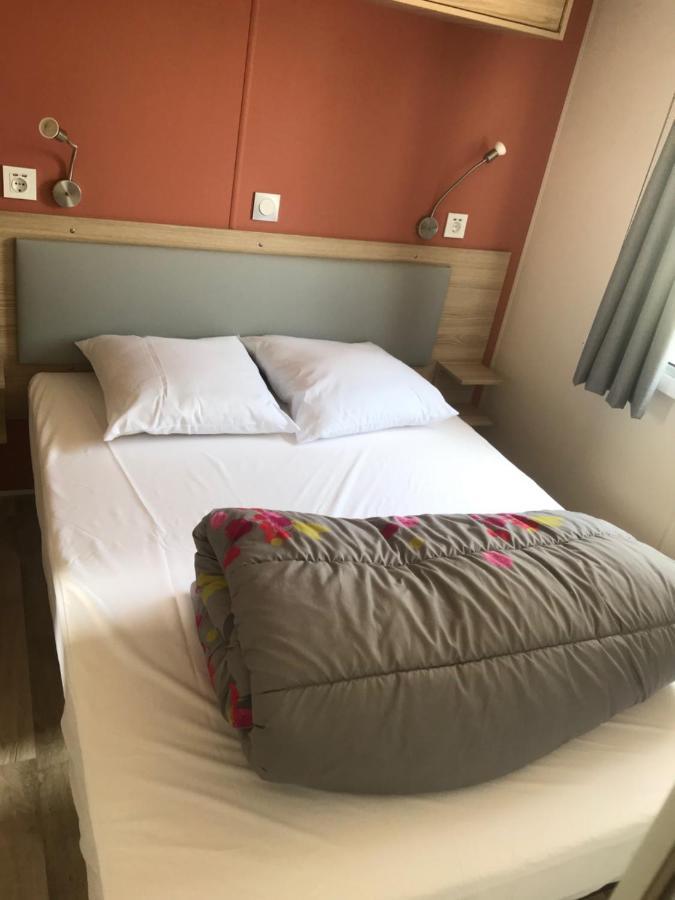 Mobil Home Camping Le Mar Estang Bord De Plage Кане Экстерьер фото
